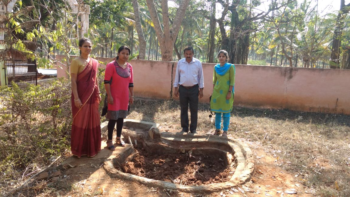 COMPOSTING PIT